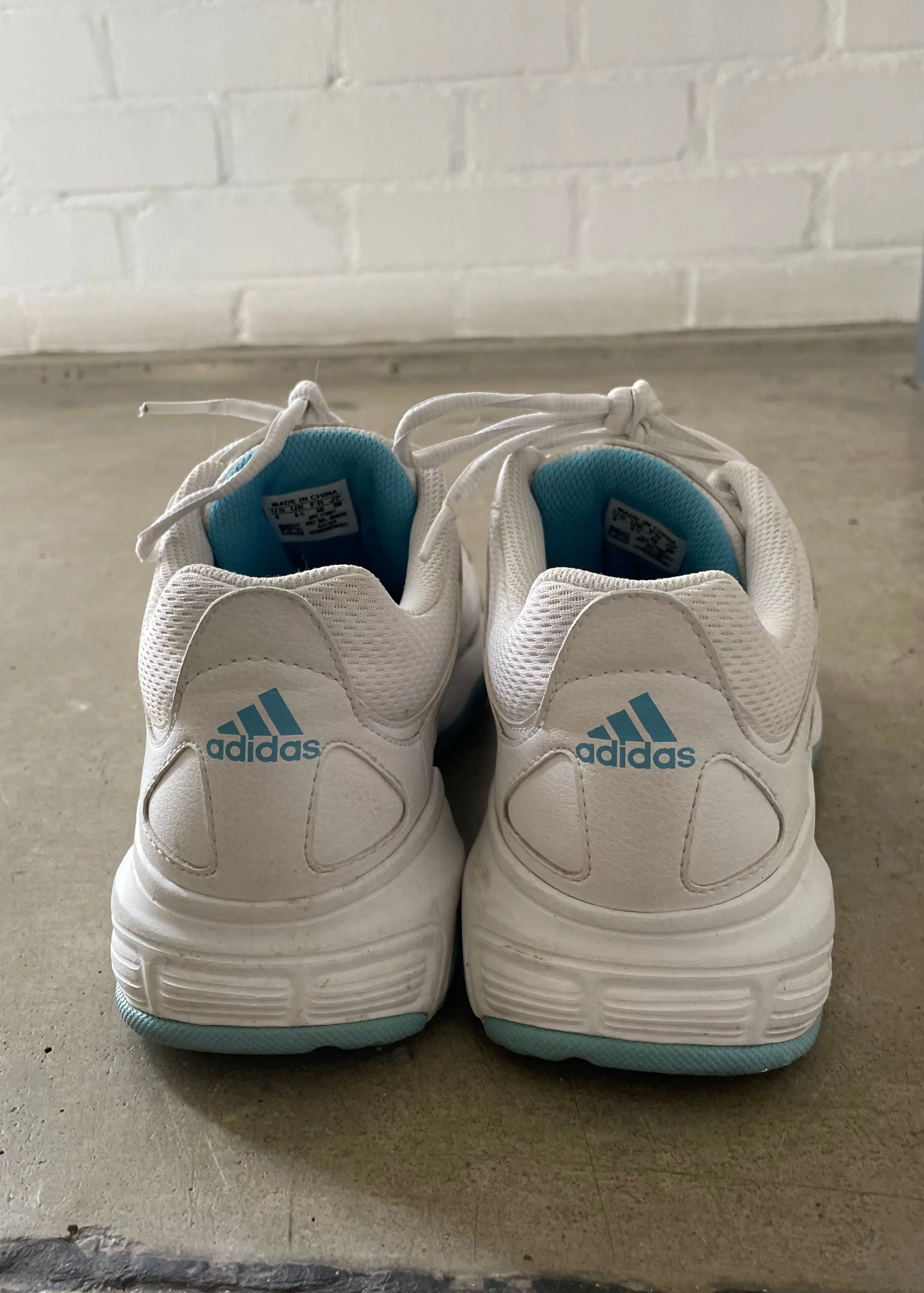 Adidas Sneakers 40