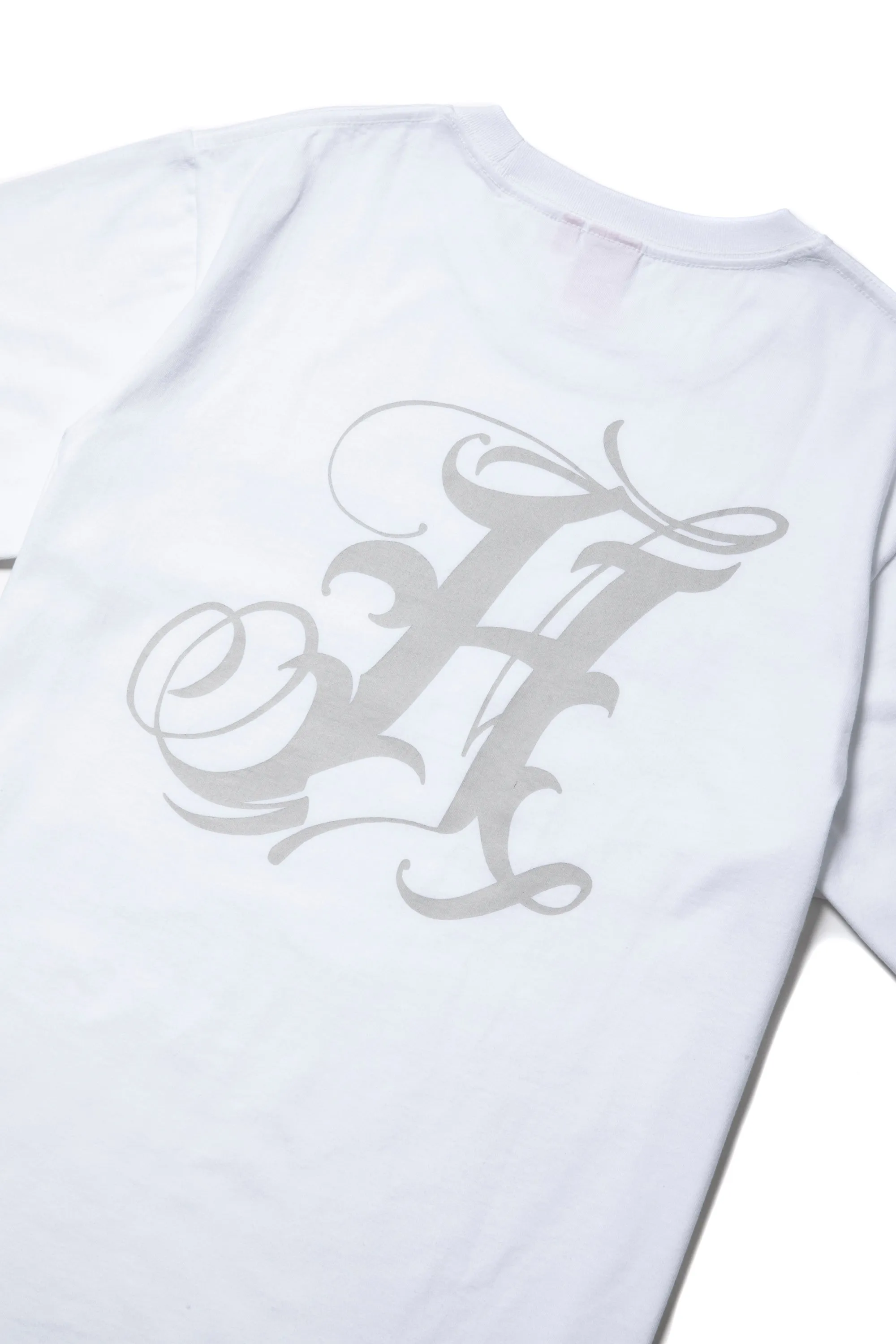 GOTHIC OLD ENGLISH SIDE LOGO S/S TEE WHITE