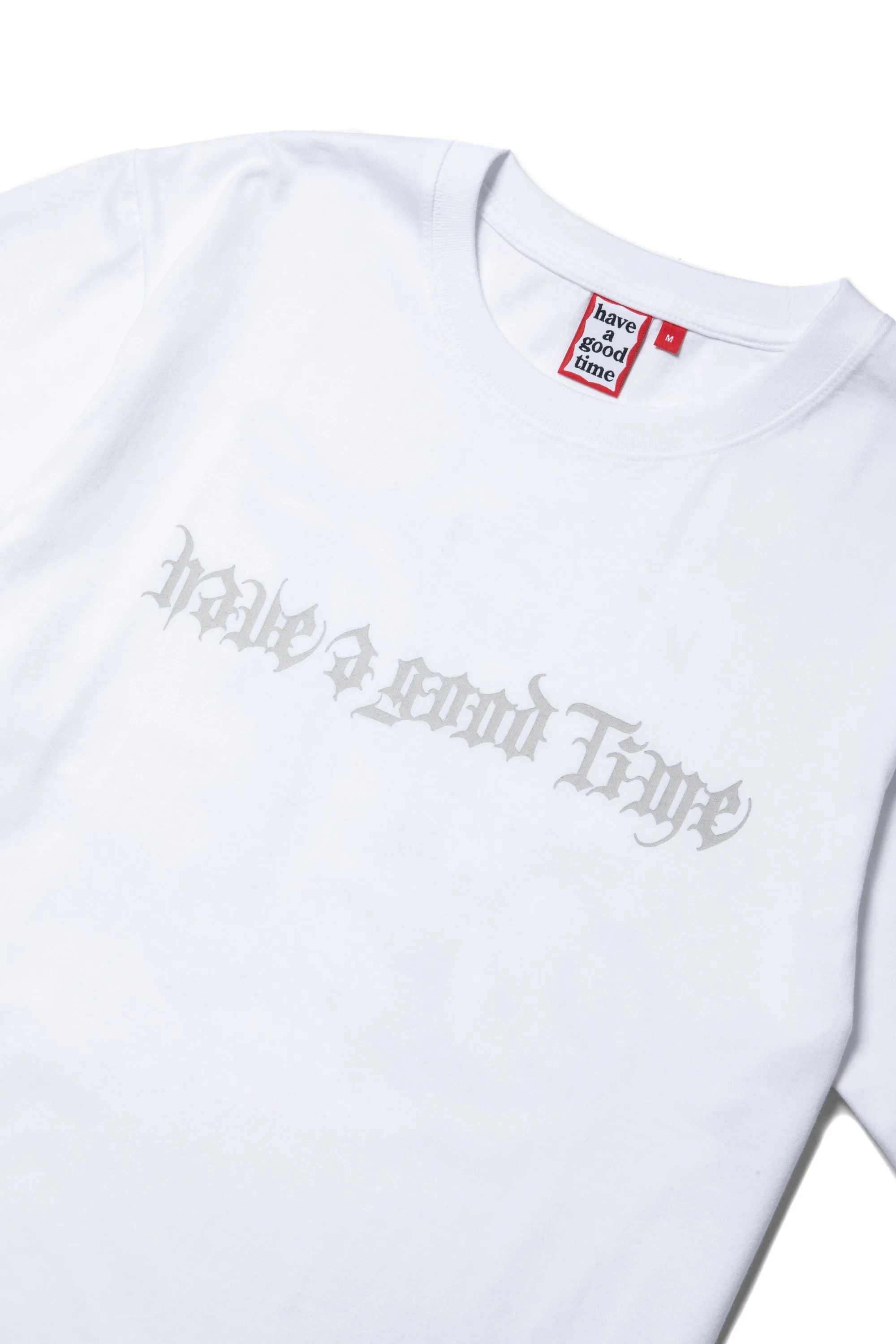 GOTHIC OLD ENGLISH SIDE LOGO S/S TEE WHITE