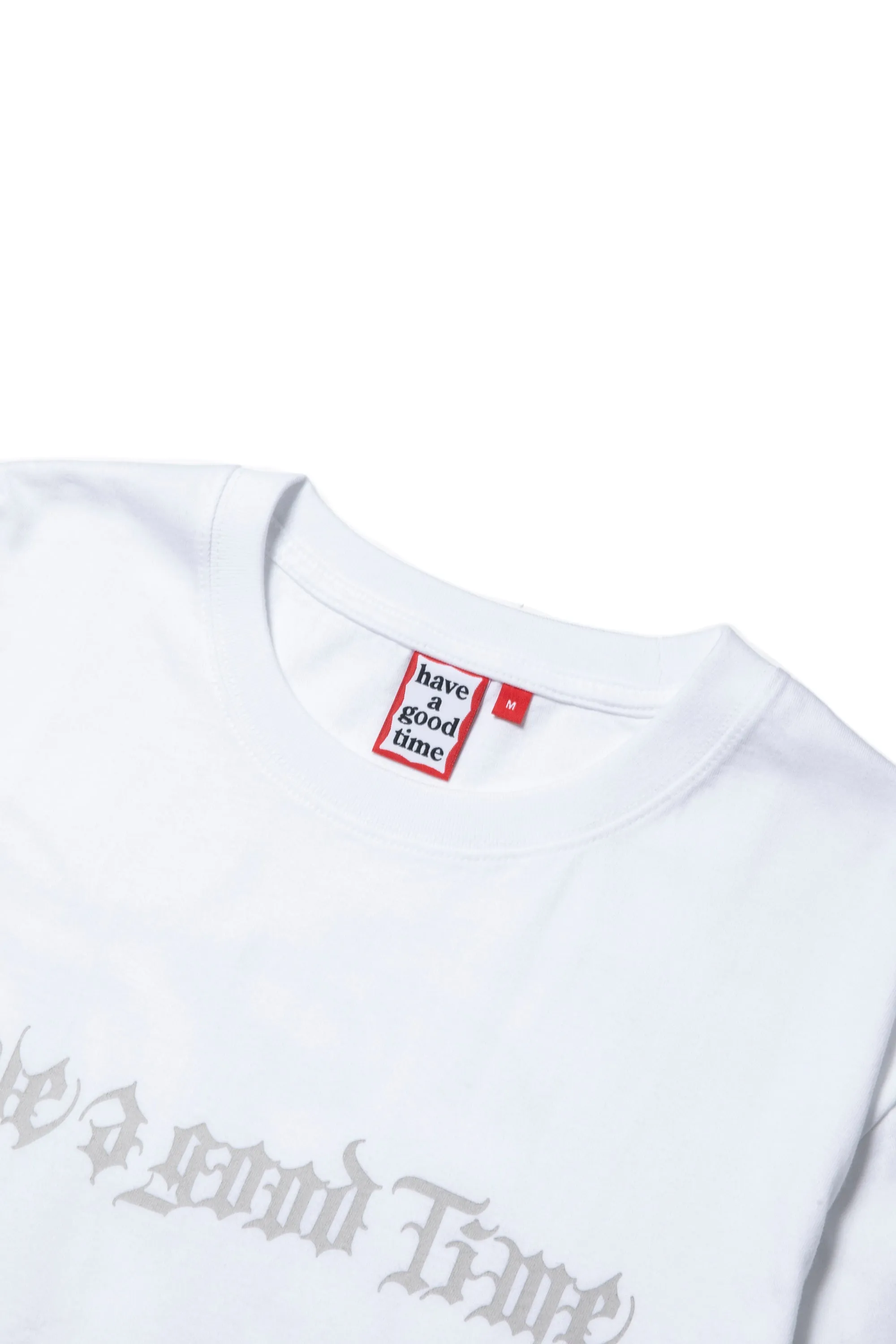 GOTHIC OLD ENGLISH SIDE LOGO S/S TEE WHITE