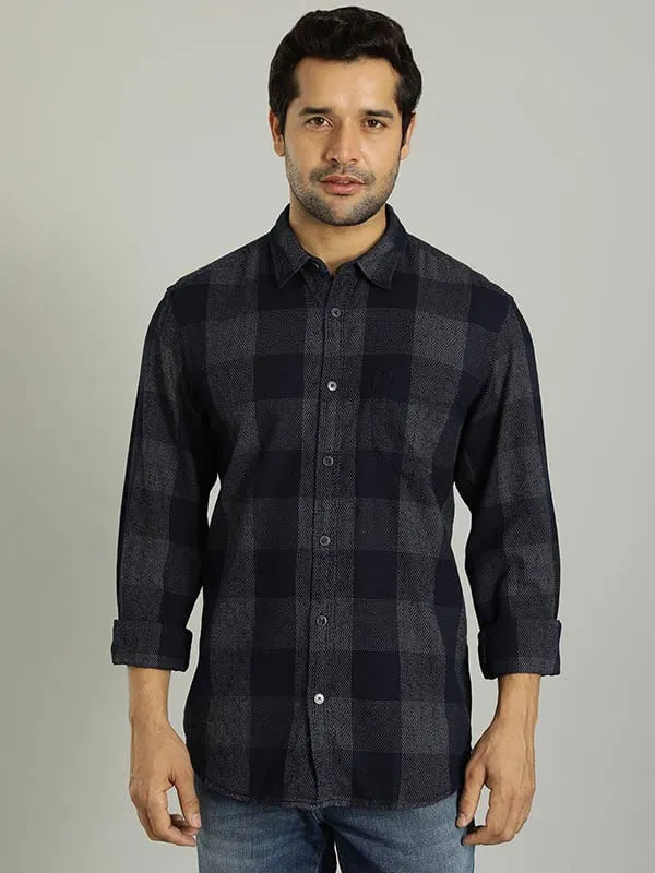 Men Checked Full Sleeve Cotton Shirt