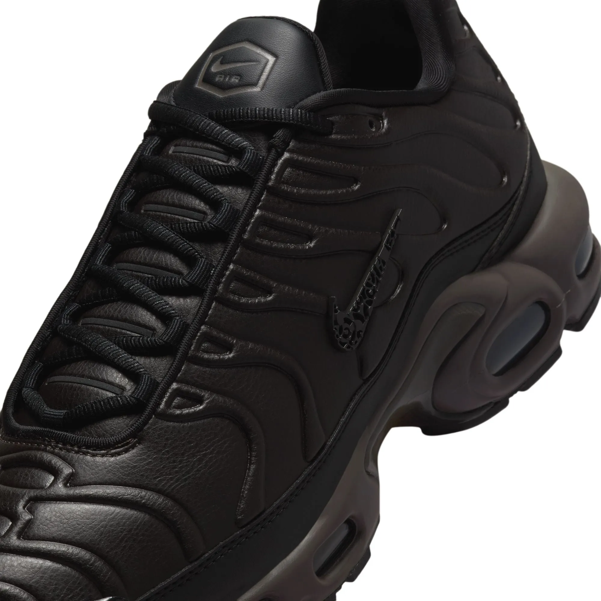 Nike Air Max Plus "Black Tea" - Men