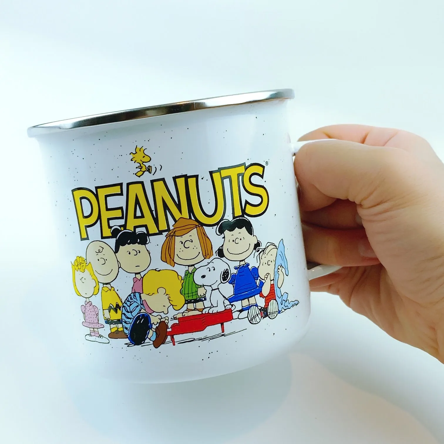 Peanuts Charlie Brown & Friends 'Snoopy and the Gang' Enamel Big Coffee Mug Cup 21 oz - White