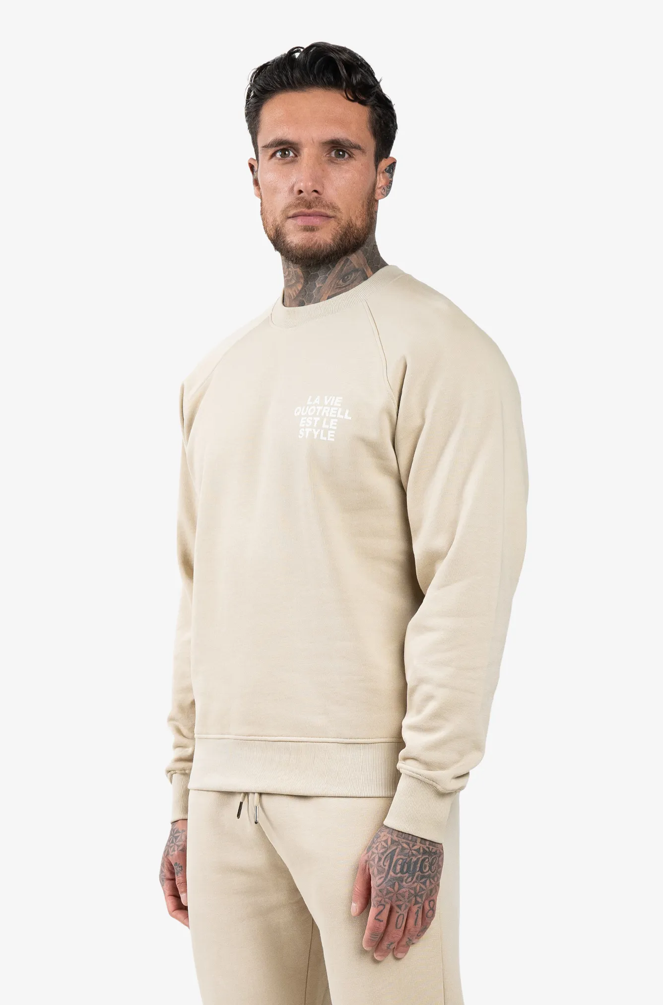 Quotrell La Vie Crewneck