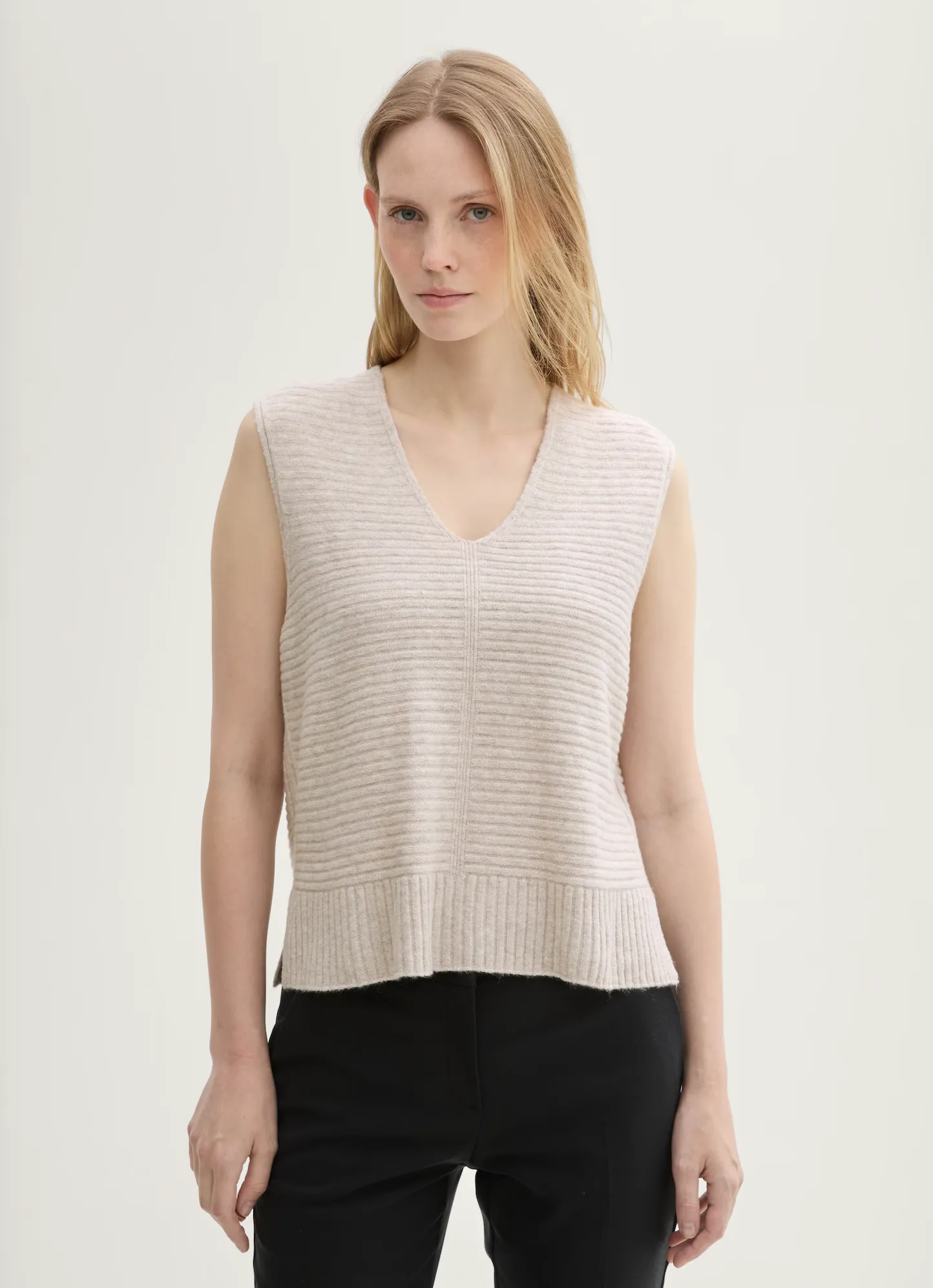 Tom Tailor Knitted V-Neck Sweater in Dusty Beige